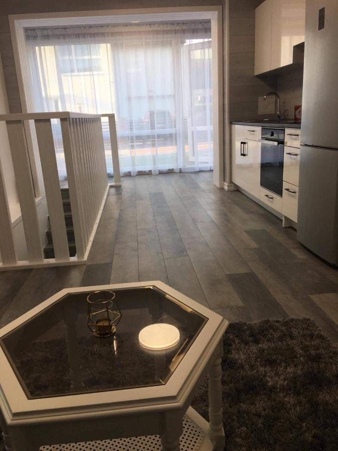 Columba Livia Guesthouse Паланга Экстерьер фото