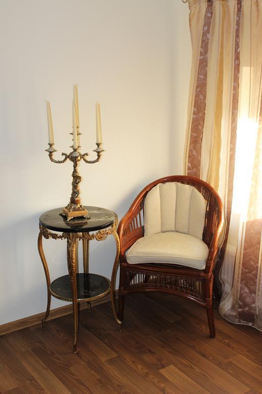 Columba Livia Guesthouse Паланга Экстерьер фото